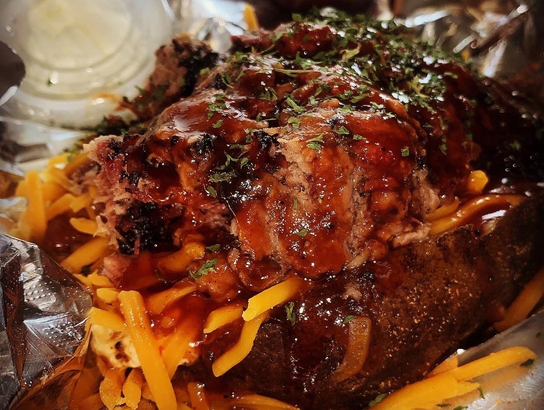 Longhorn Barbecue - Photo 3
