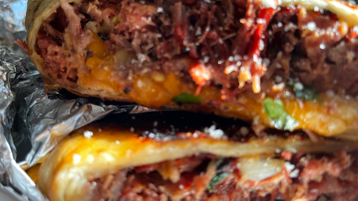 Longhorn Barbecue - Photo 4