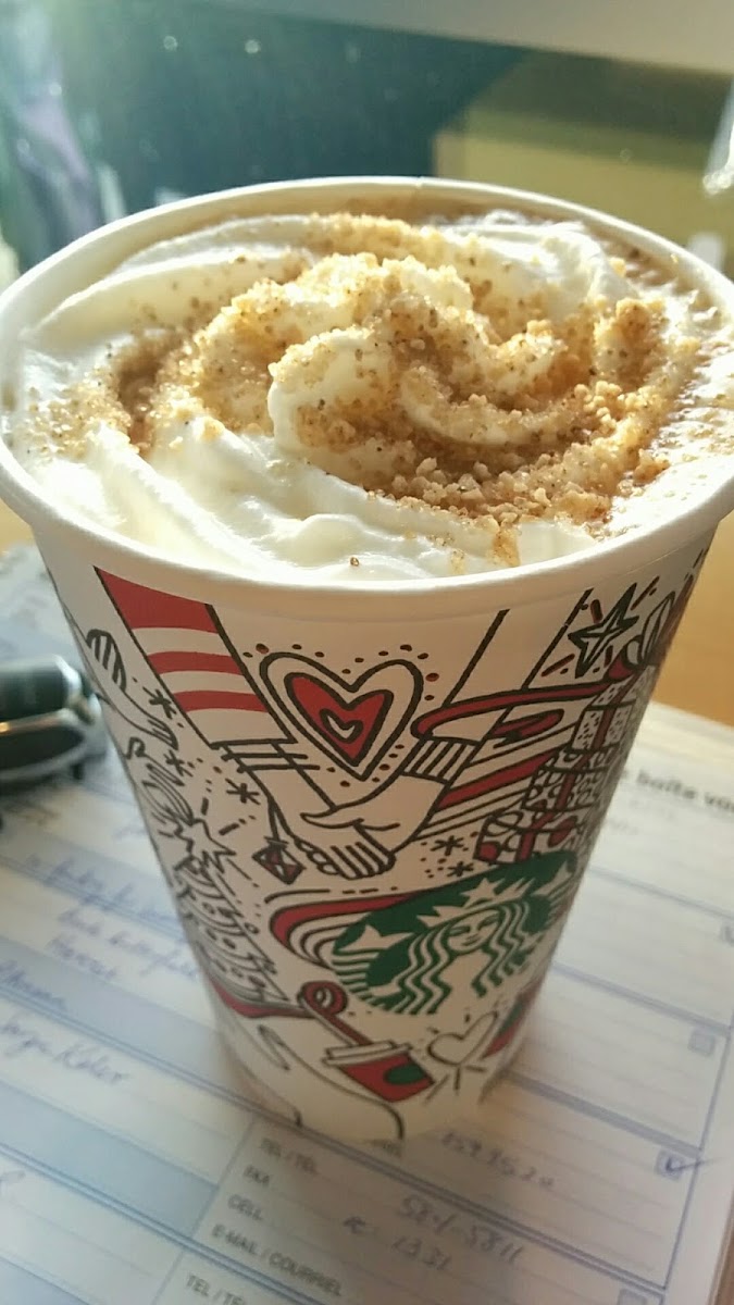 Starbucks - Photo 8