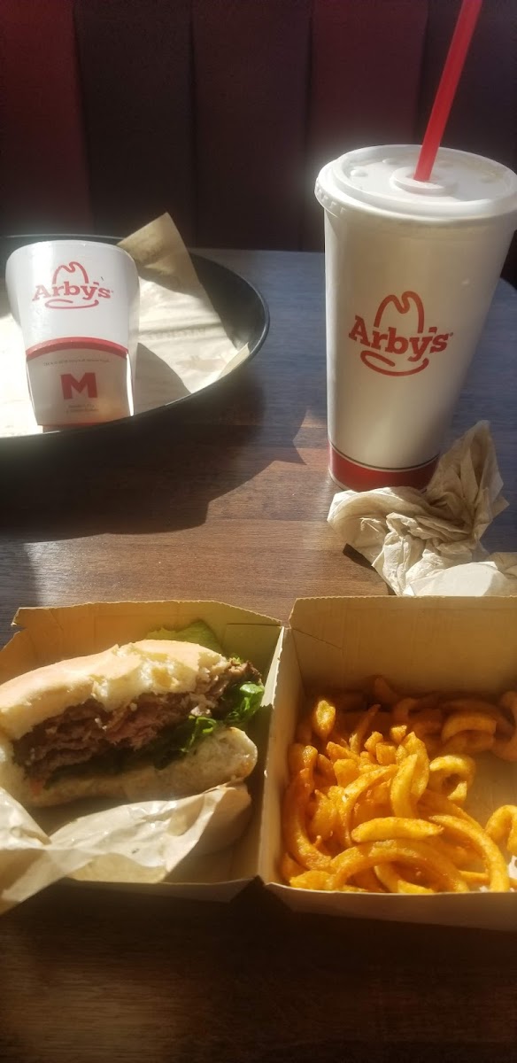 Arby's - Photo 6