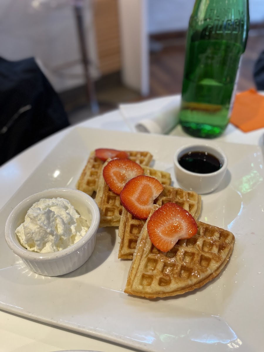 Kafe Leopold - Photo 8