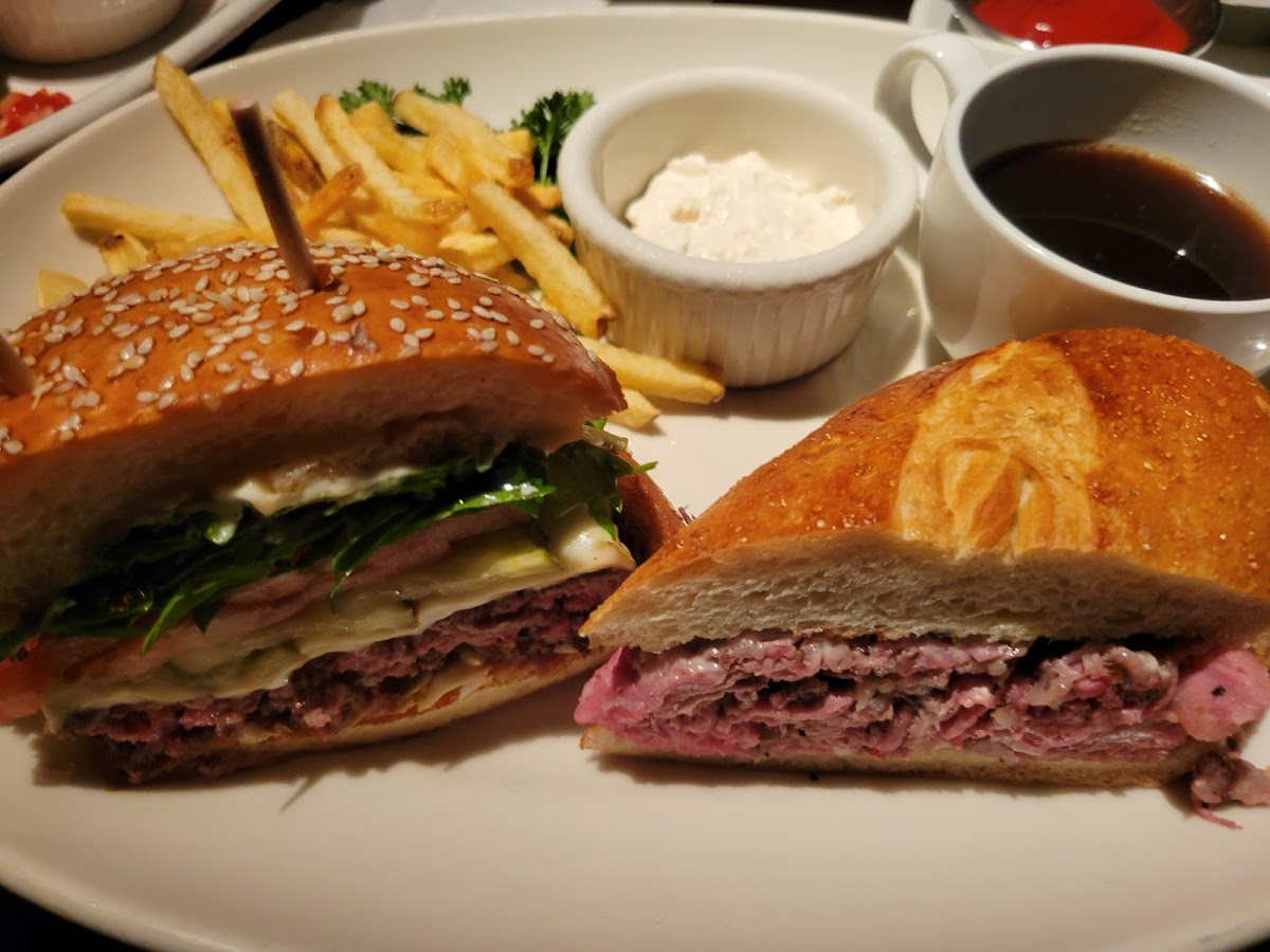 South Beverly Grill - Photo 8