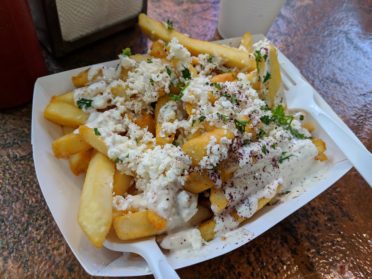 Al Basha Mediterranean Grill - Photo 6