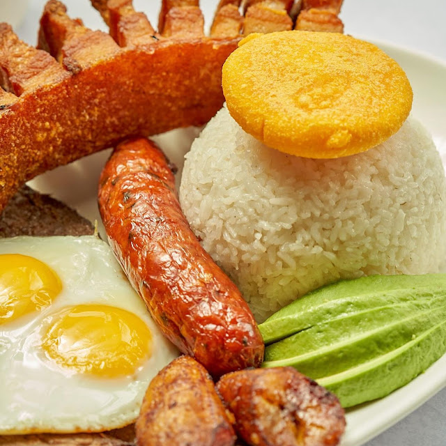 Bandeja Paisa Paisa Tray