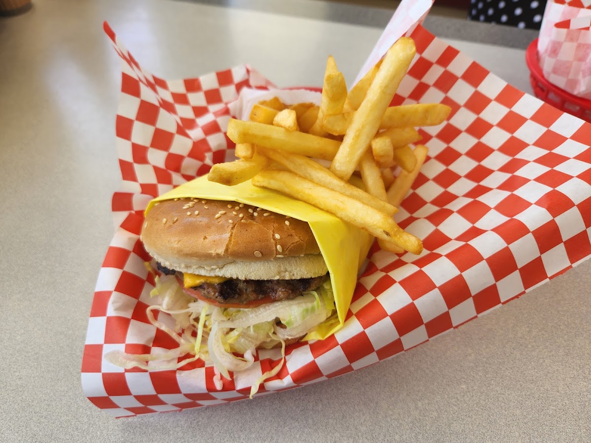 Astro Burger - Photo 6