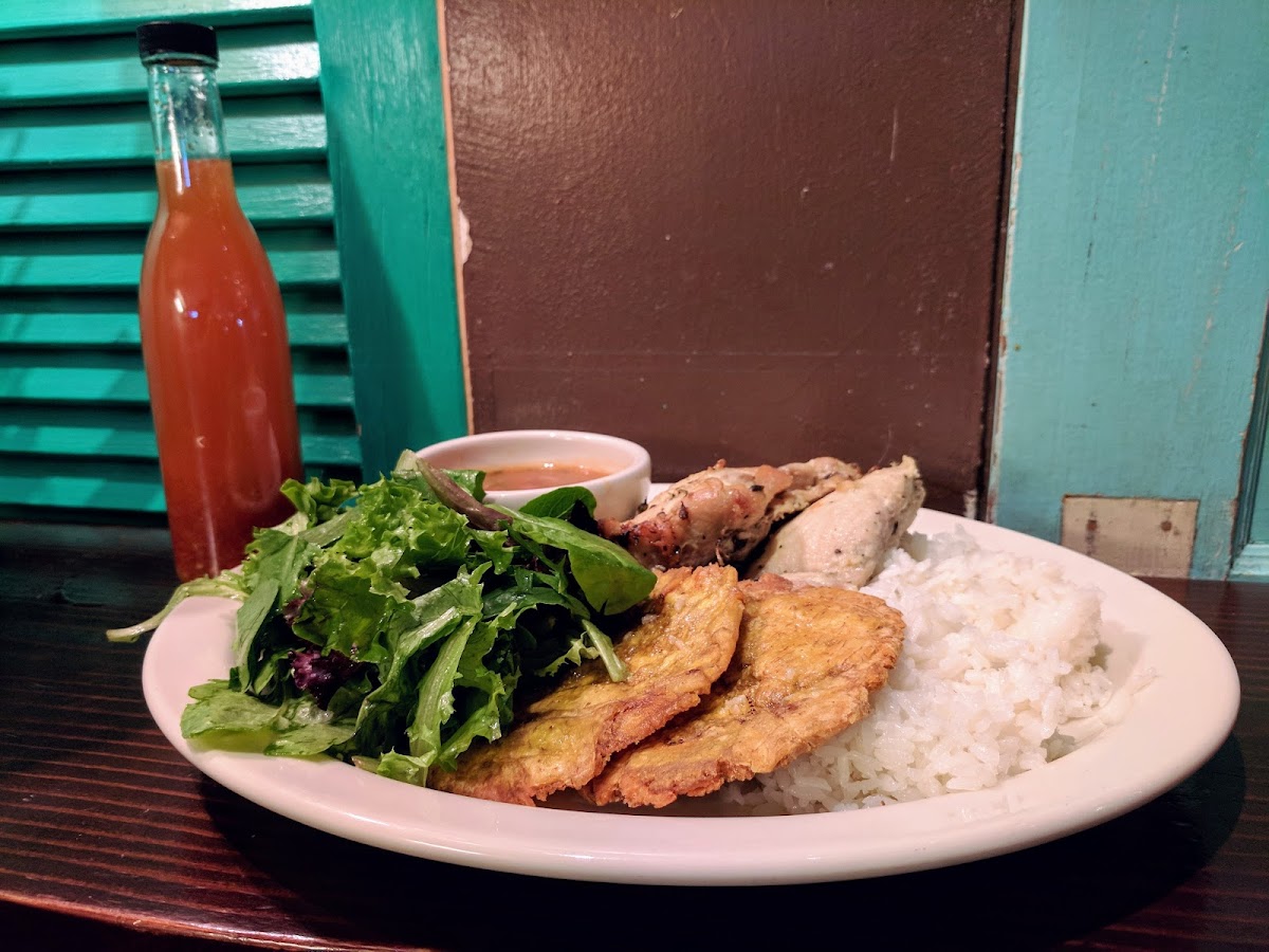 Sol Food - Photo 6