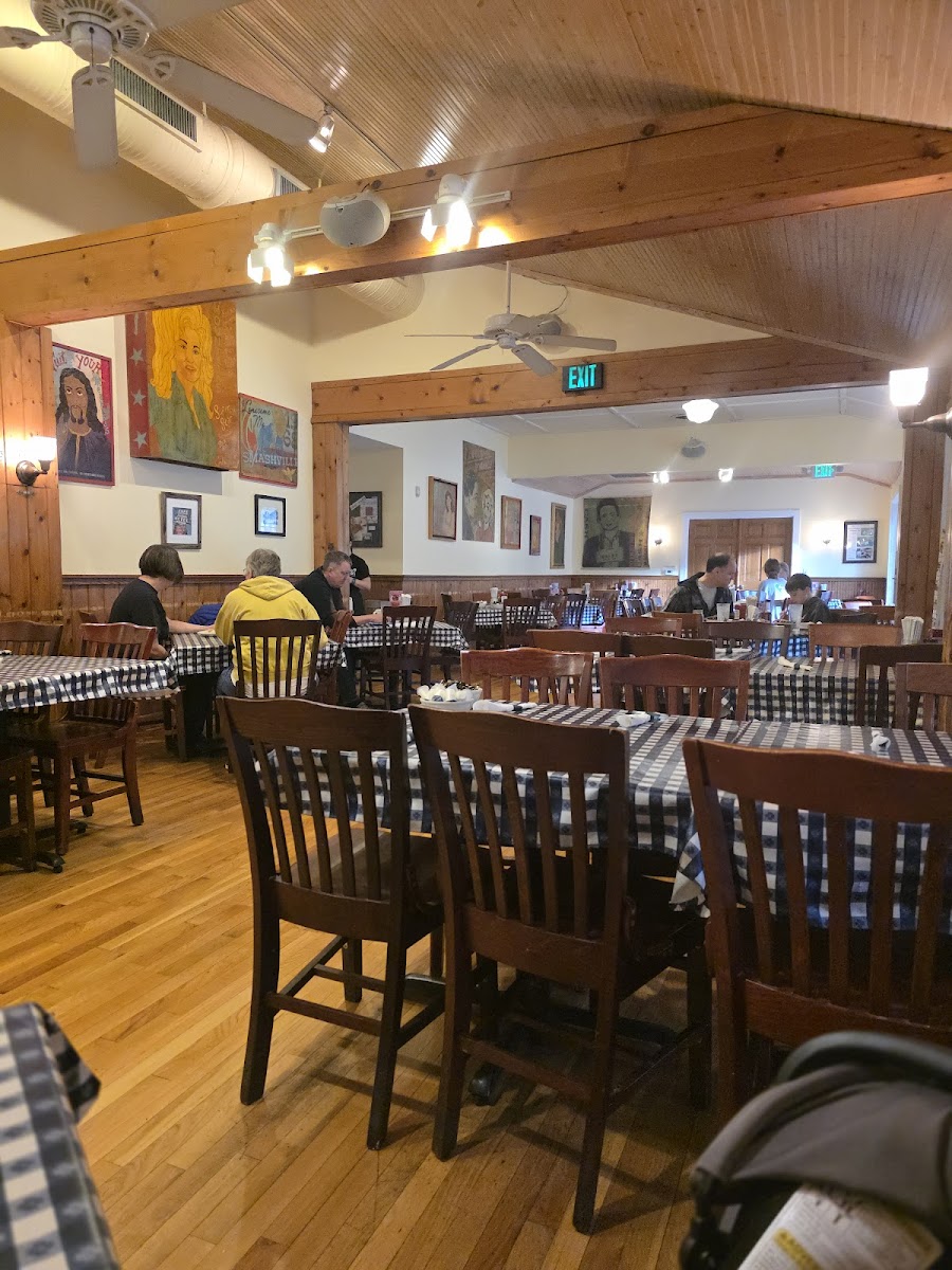 The Loveless Cafe - Photo 2