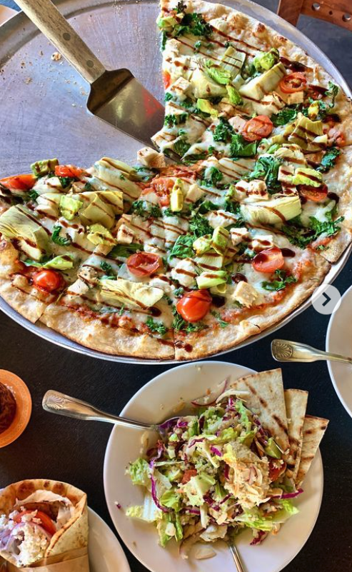 Manoli's Pizza Company - Photo 2