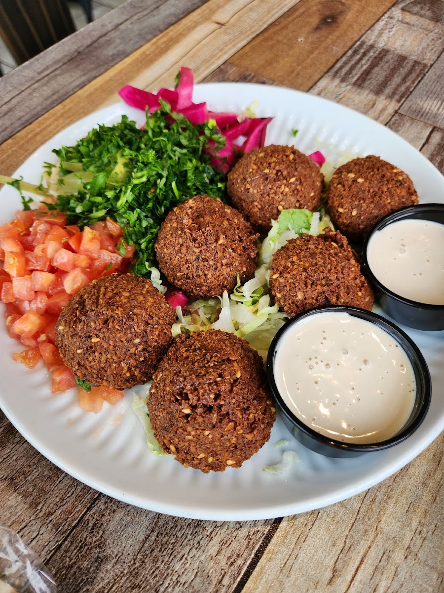 Basha Grill - Photo 6