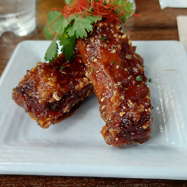 Sticky Ribs as Part of Momoson Set