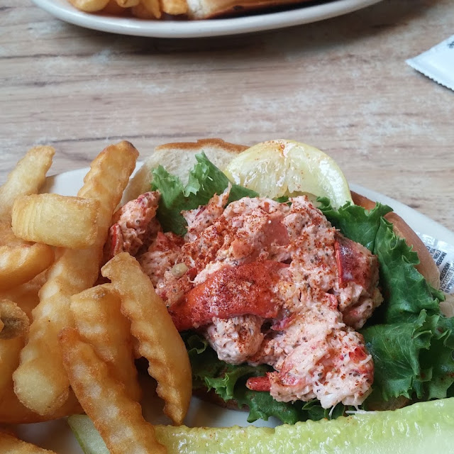 Lobster Roll