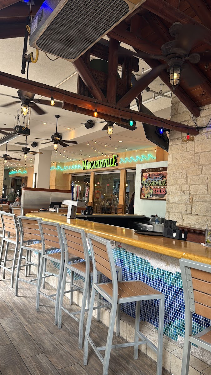 Margaritaville Restaurant - San Antonio - Photo 2