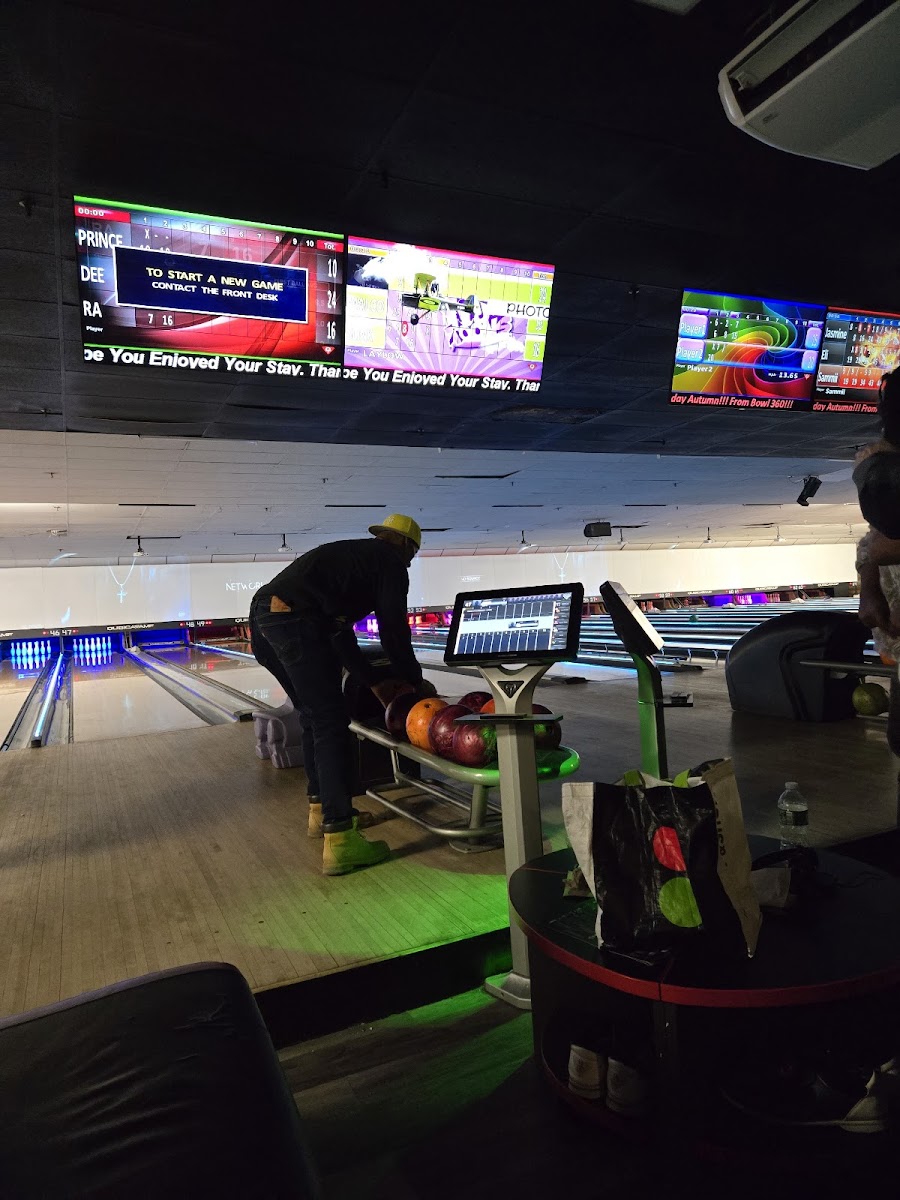 Bowl 360 Ozone Park - Photo 4