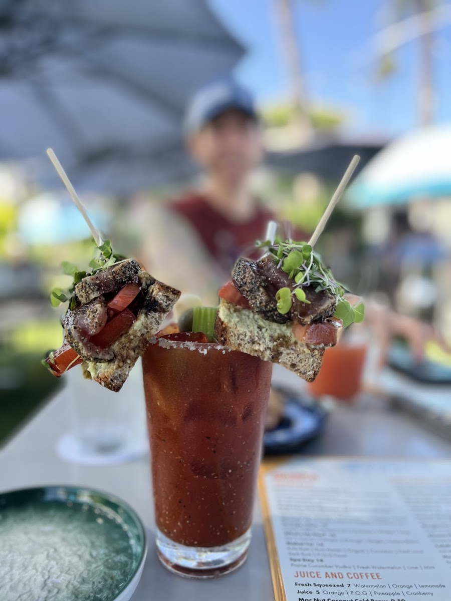 Mala Ocean Tavern - Photo 5