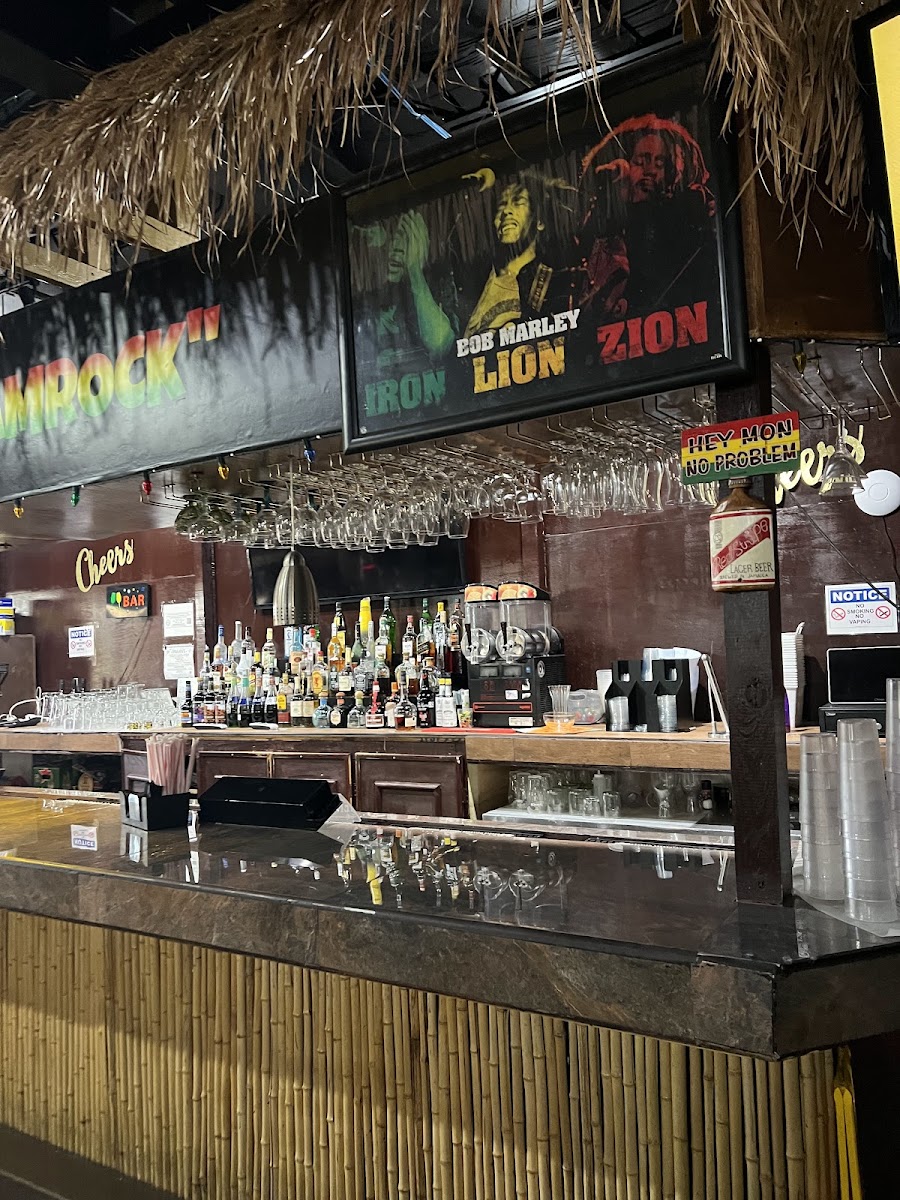 Cool Runnings Jamaican Grill - Photo 2