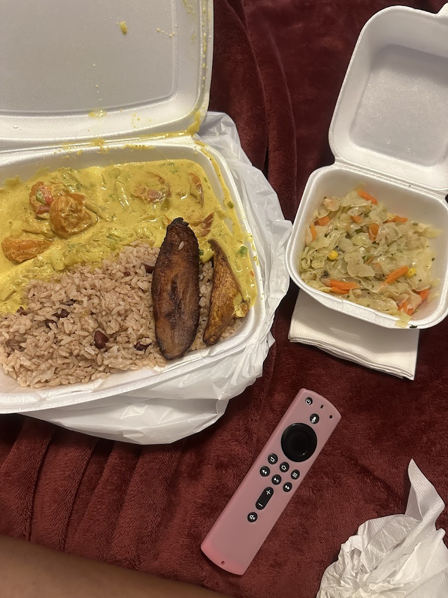 Cool Runnings Jamaican Grill - Photo 6