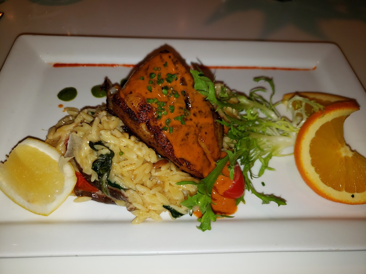 Chive Sea Bar and Lounge - Photo 6