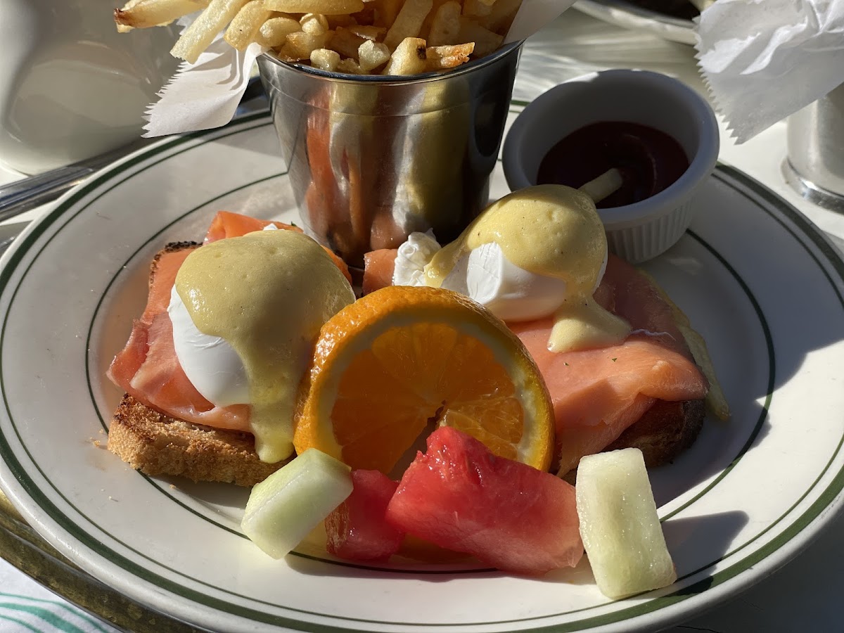 Elysian Cafe - Photo 6