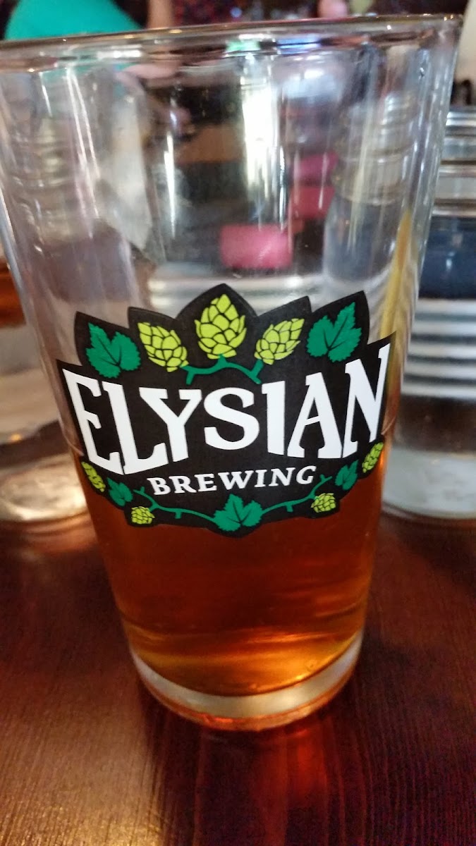 Elysian Cafe - Photo 8