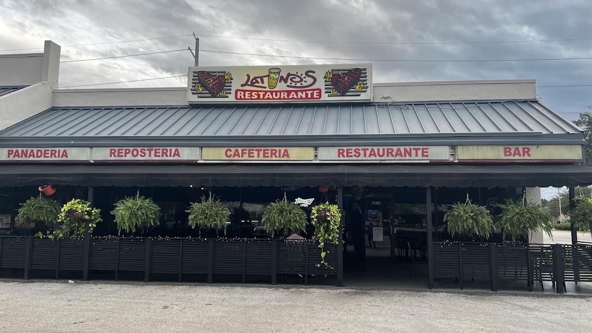 Latinos Restaurante