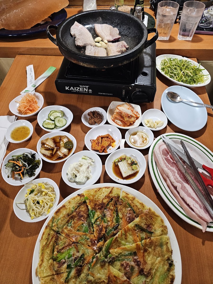 Cho Sun Ok Restaurant - Photo 2