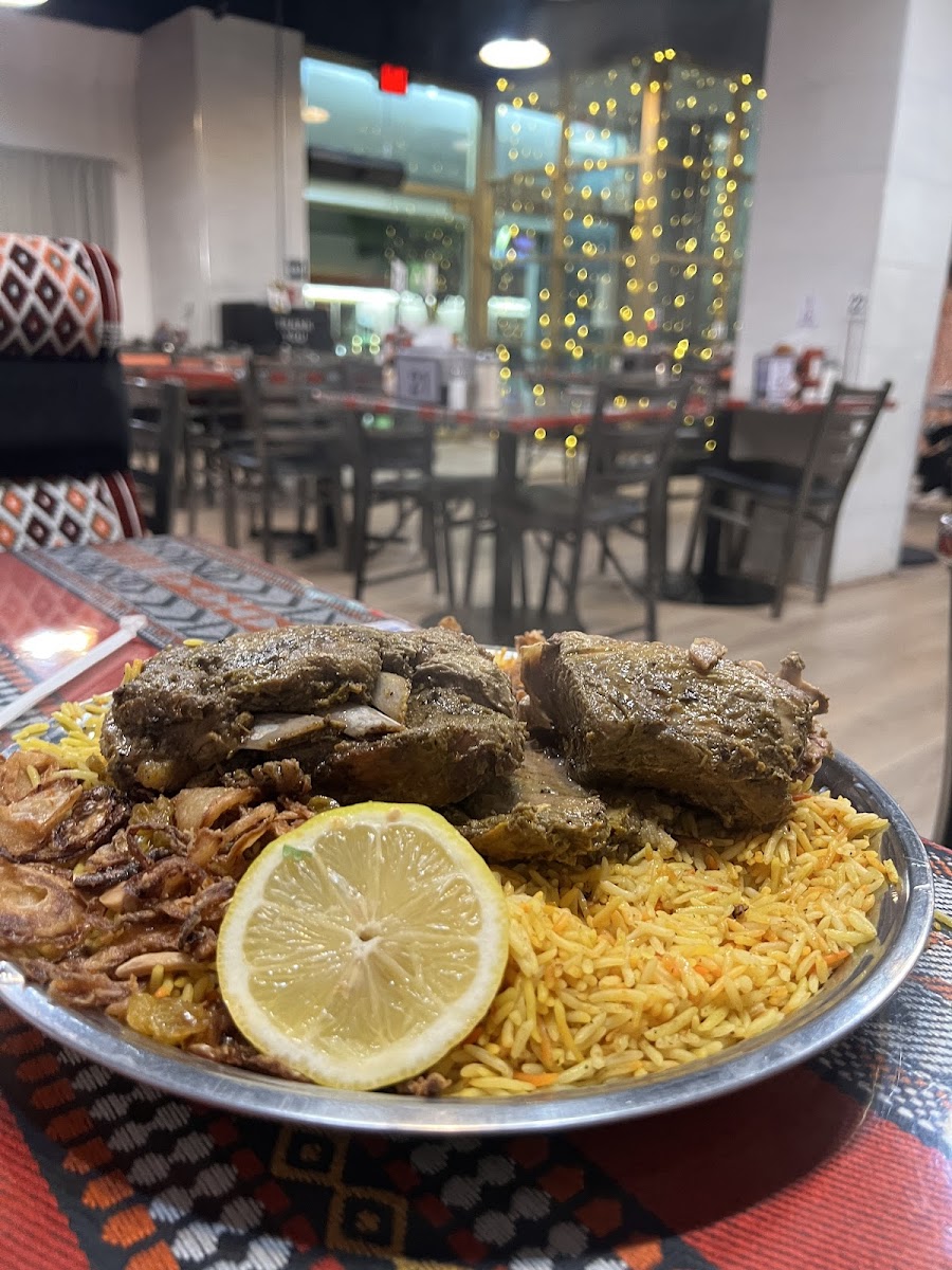 Mandi House مطعم بيت المندي اليمني لوس انجلس - Photo 3