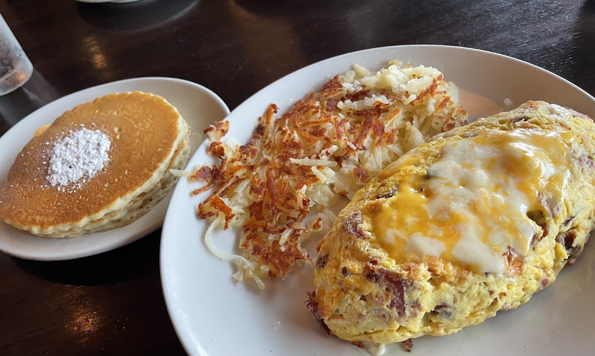 The Blossom Cafe - Photo 5