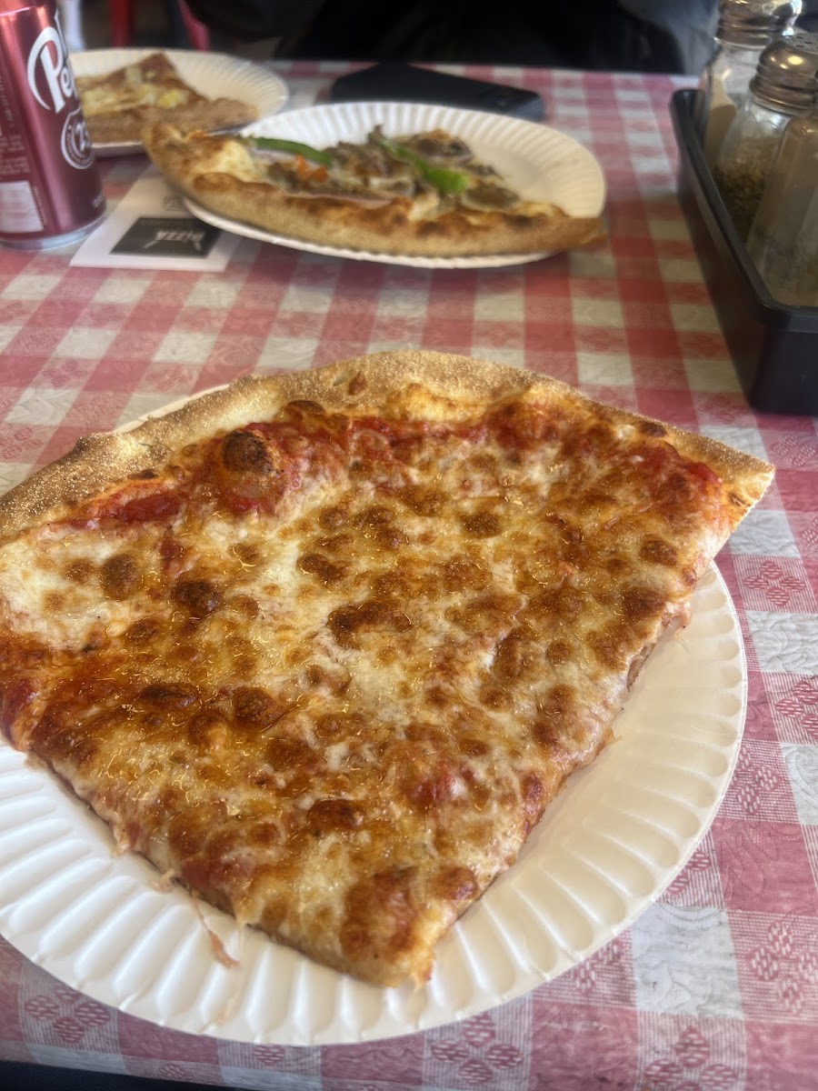 Pizza Vienna - Photo 2