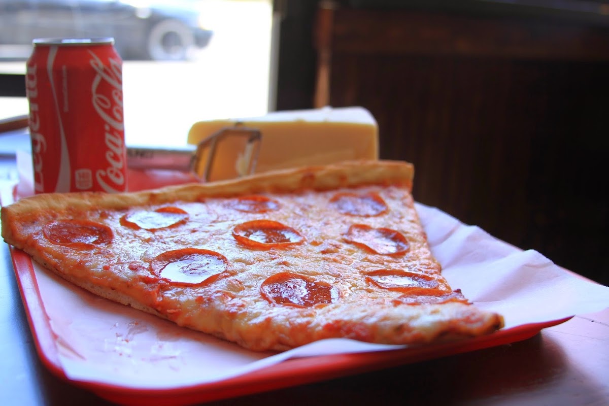 Papa Ray's Pizza and Wings - Photo 4
