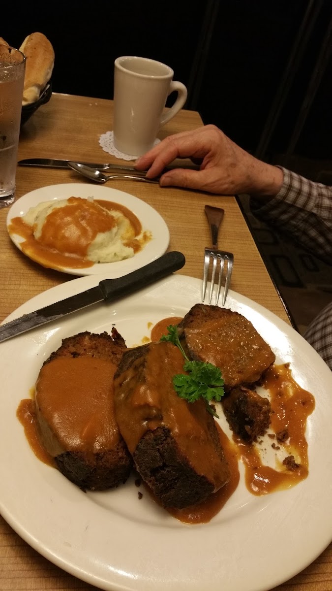 Omega Restaurant & Bakery - Photo 5