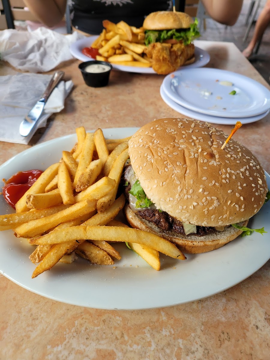 Fogarty's - Photo 9