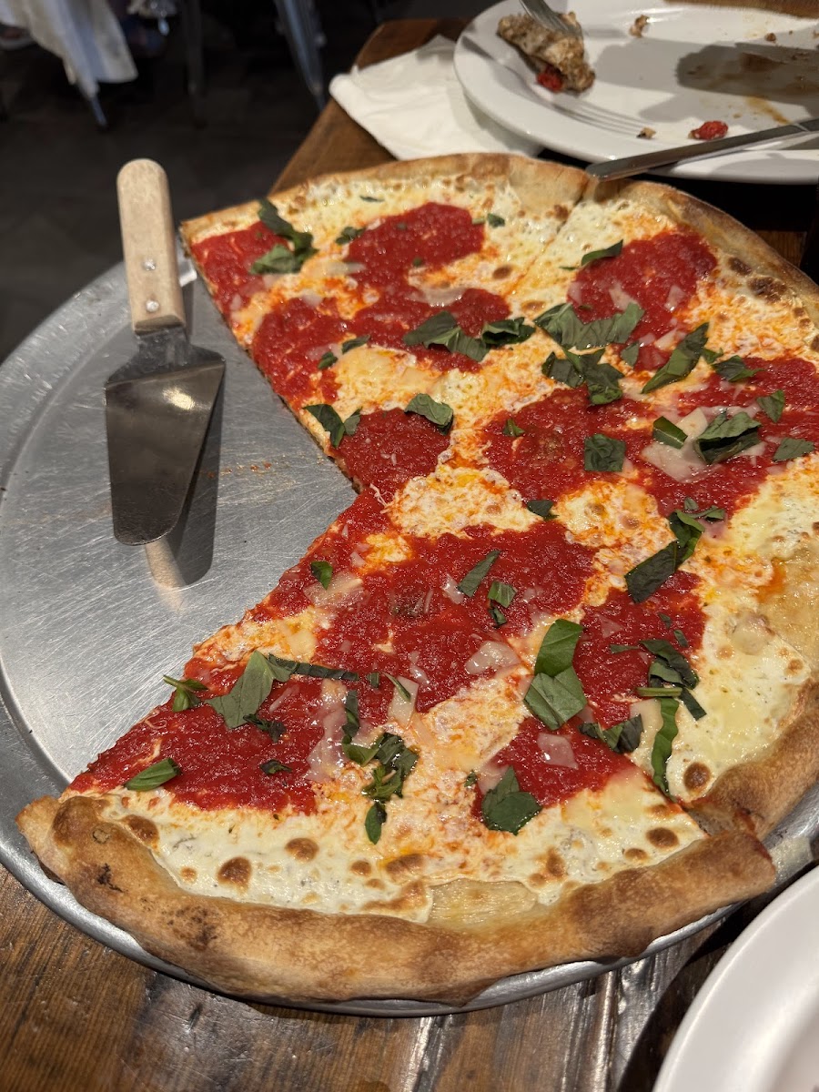 Mancini Pizza - Photo 2