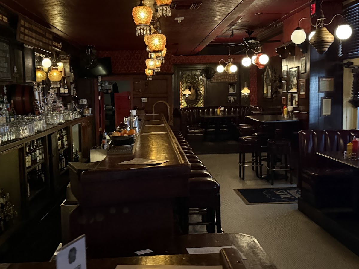 Cole's French Dip - Photo 6