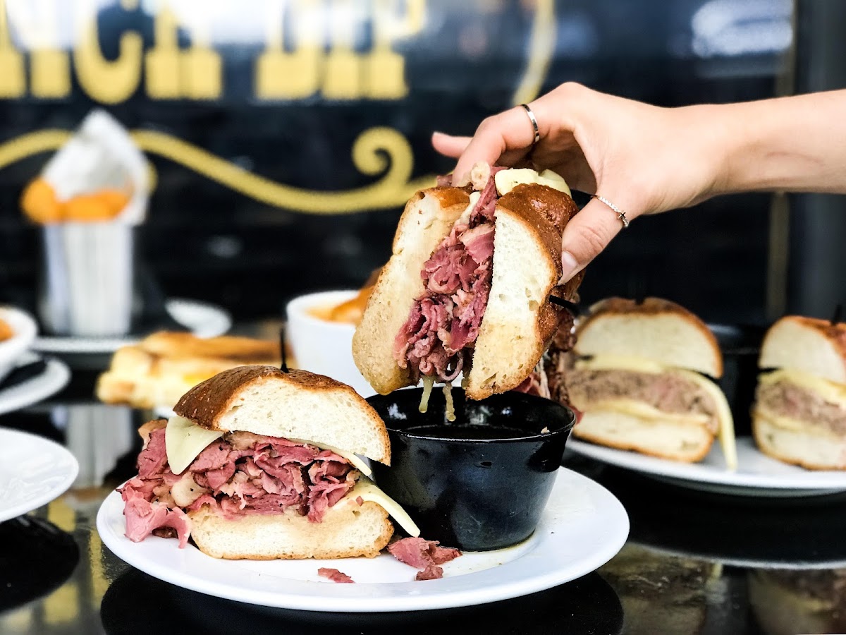 Cole's French Dip - Photo 7