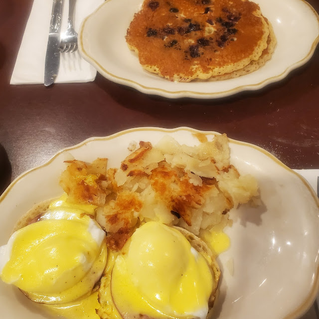 Eggs Benedict