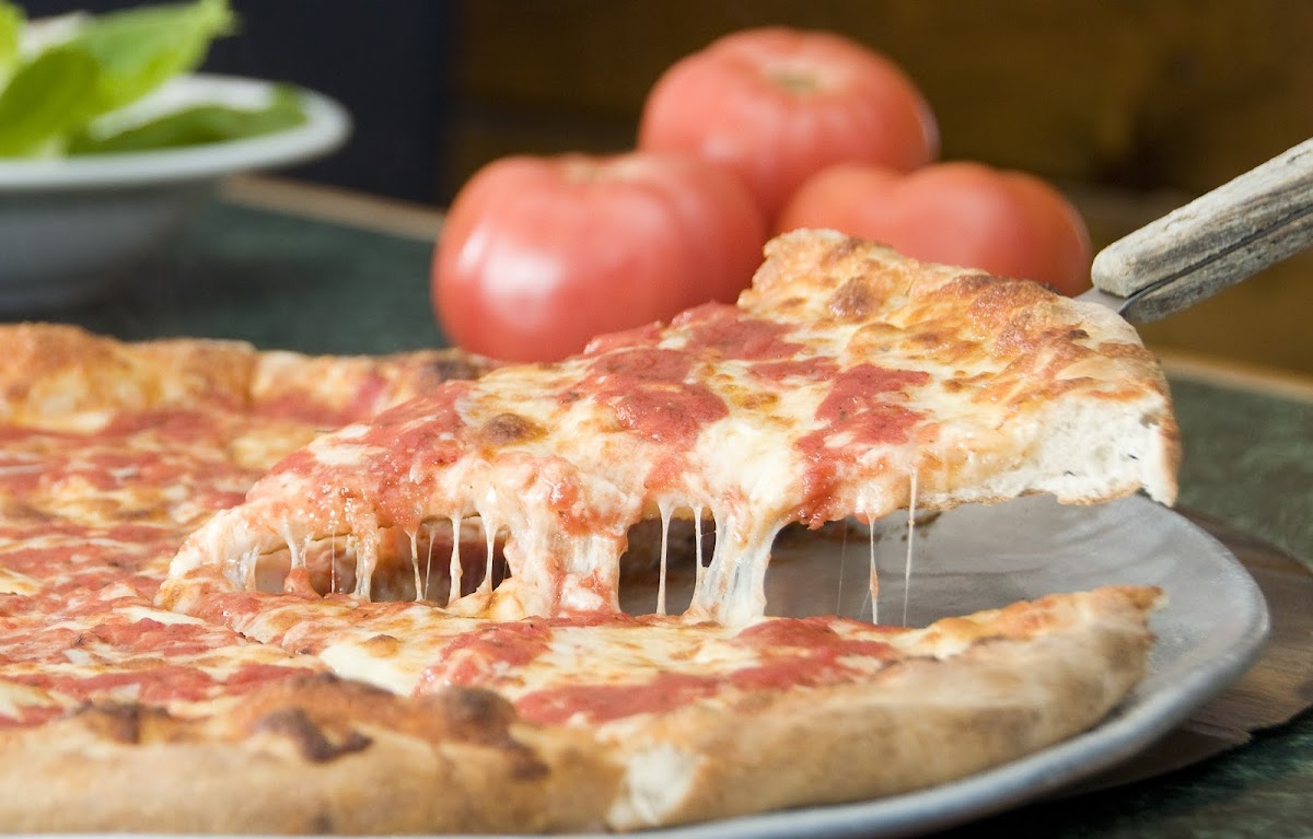 Ponzetti's Pizza - Photo 2