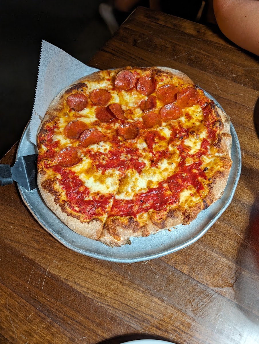 Ponzetti's Pizza - Photo 5