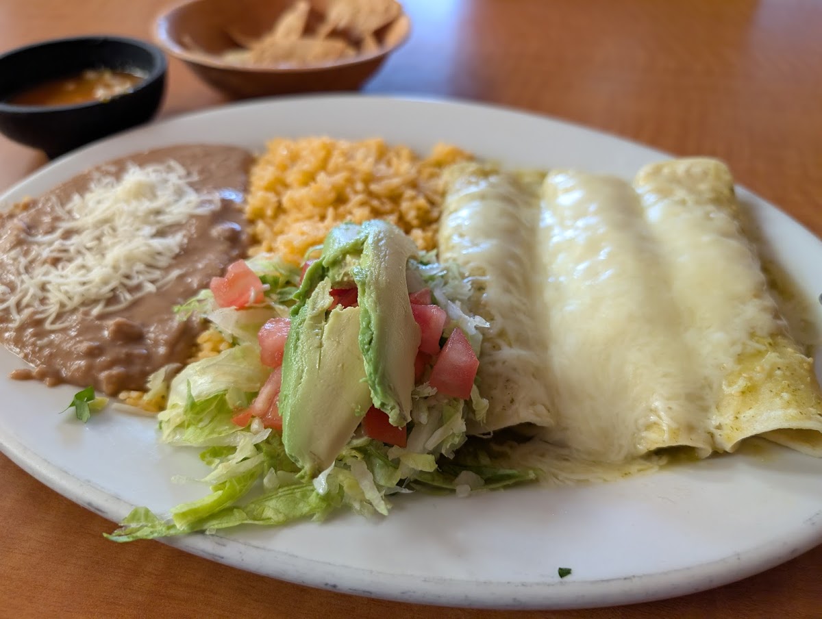 Taqueria La Cazuela - Photo 3