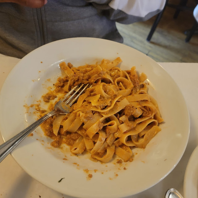 Tagliatelle Alla Bolognese Pasta with Meat Sauce