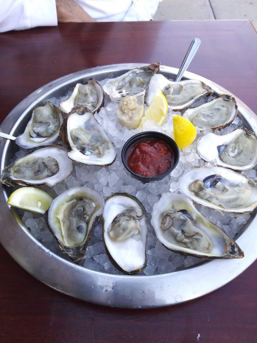 O'Neill's Maspeth - Photo 5