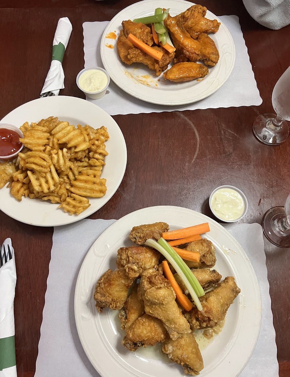 O'Neill's Maspeth - Photo 6