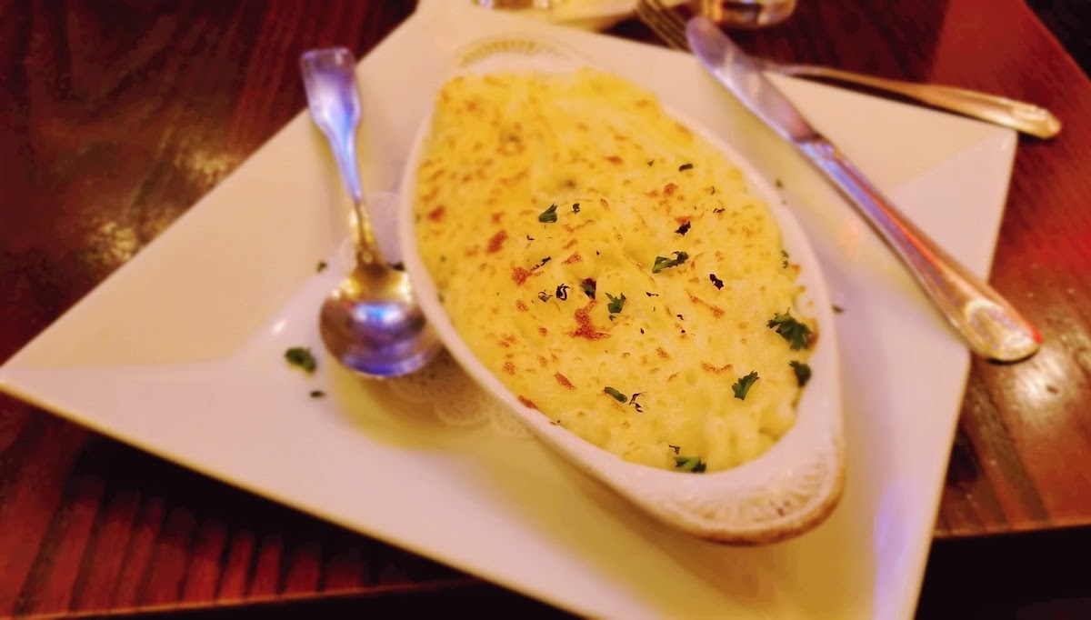 Ryan Maguire's Bar & Restaurant - Photo 7