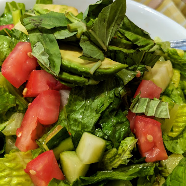 Romaine Avocado Salad