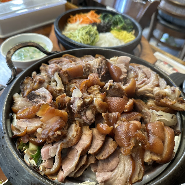 Steamed Port Feet 족발