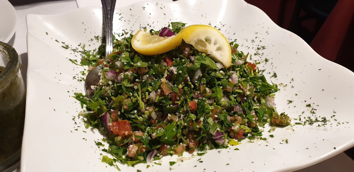 Miraj Healthy Grill - Photo 9