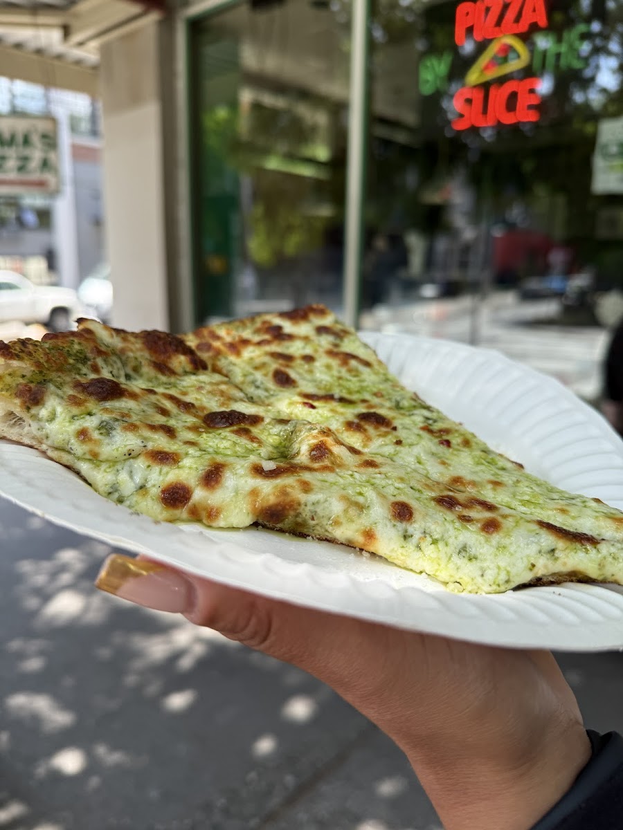 Hot Mama's Pizza - Photo 9