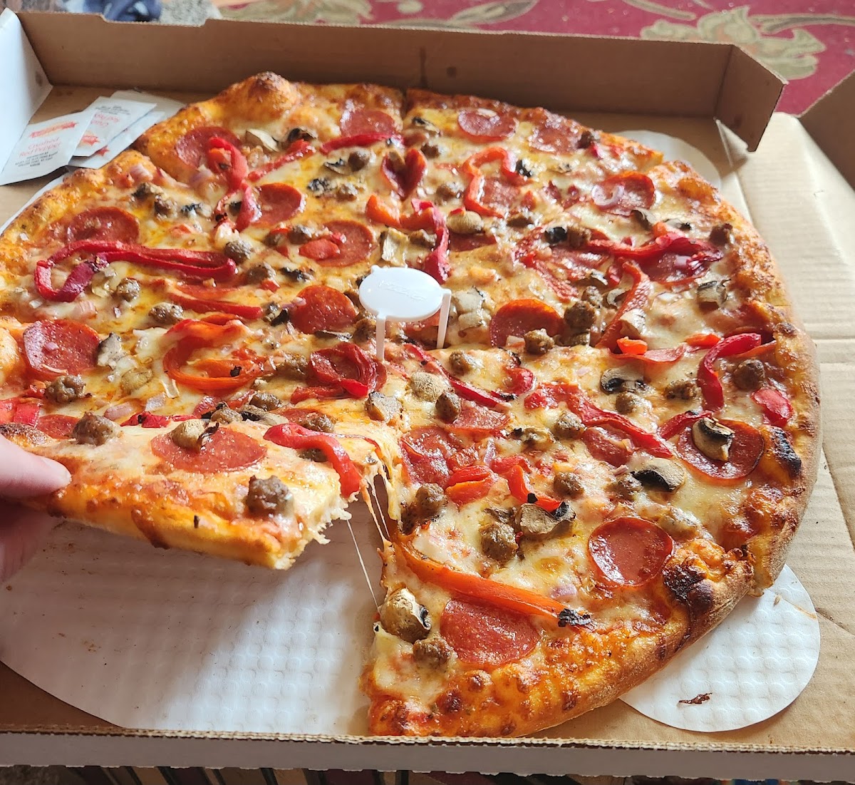 Hot Mama's Pizza - Photo 8