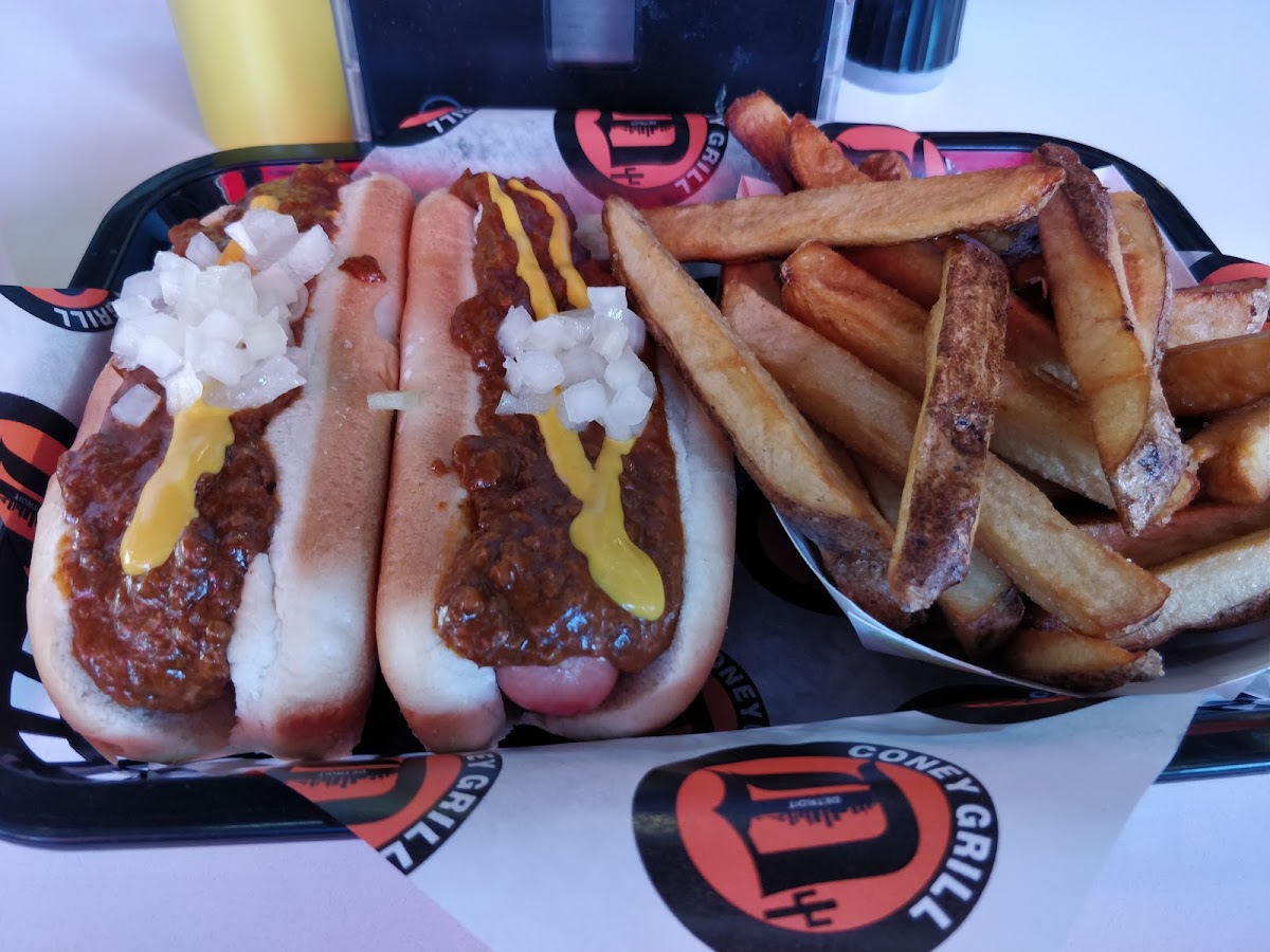 Detroit Coney Grill - Photo 7