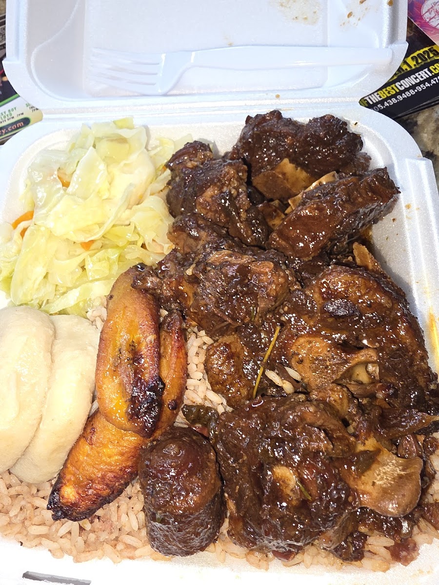 Caribbean Sunshine Bakery - Photo 2