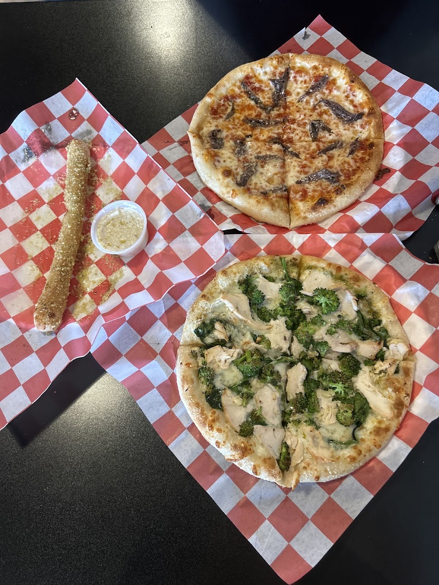 Nico's Pizza - Photo 3